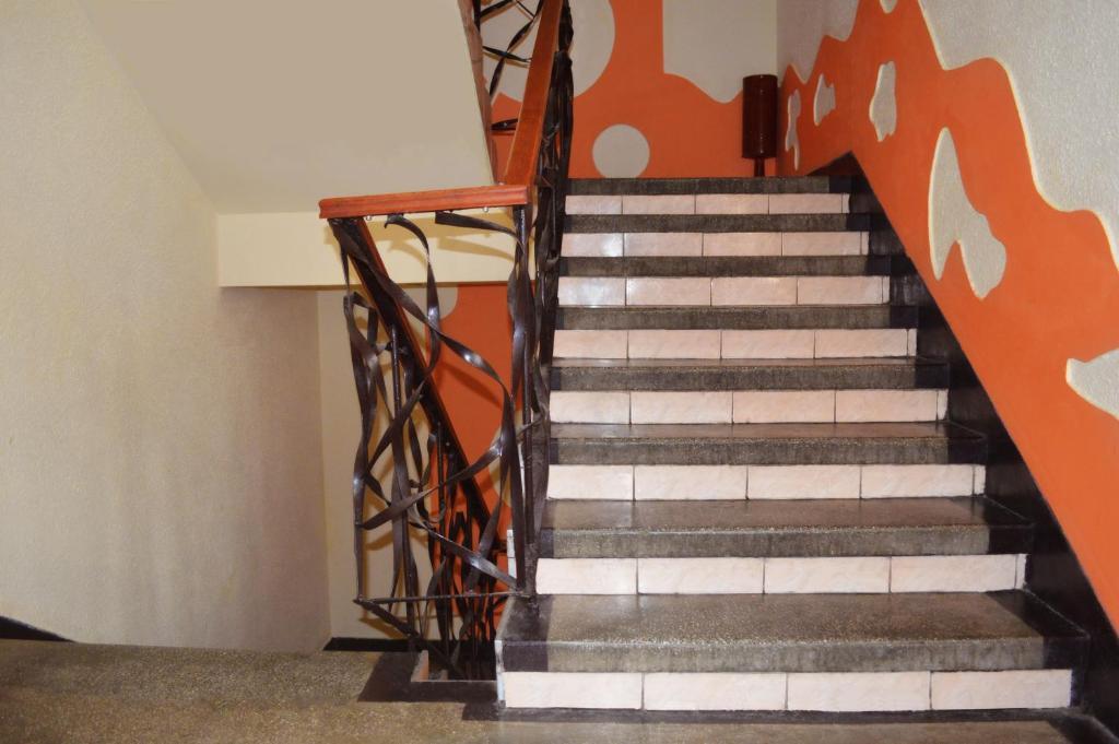 Hotel Orizont Suceava Ngoại thất bức ảnh